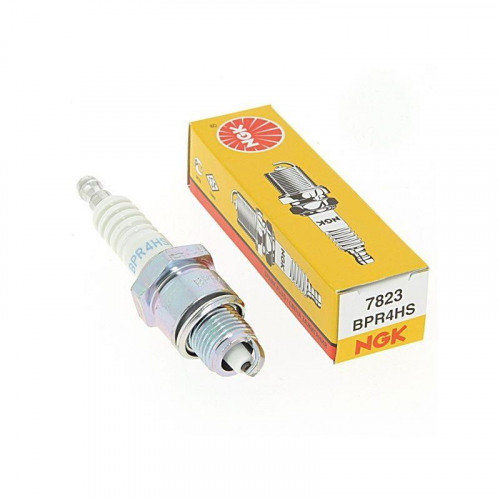 NGK BPR4HS 055 свеча зажигания 