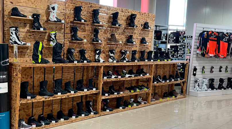 Мотосалон Байк Ленд на Каширском шоссе, Москва