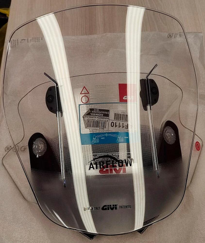 GIVI Стекло ветровое Honda VFR1200X Crosstourer (12-18)(царапины)