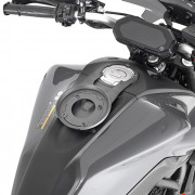 GIVI Крепеж TANKLOCK сумки на бак мотоцикла YAMAHA MT-07 (21)