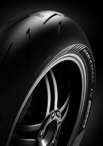 PIRELLI 200/60 ZR 17 M/C (80W) TL DIABLO ROSSO IV CORSA R