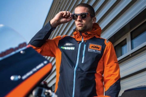 Оранжевые вещи. Аксессуары КТМ