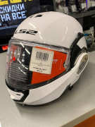 LS2 Мотошлем FF399 VALIANT SOLID (Отломан соеденительный кусок визора,сверху отломан элемент вентиляции)