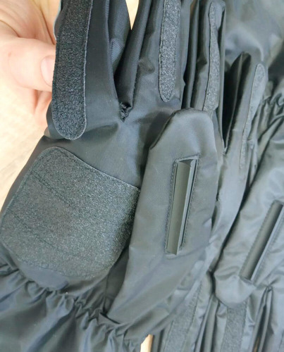 MCP Мотоперчатки дождевые AQUATIC 2 (Разрыв шва между безымянным и мезинцем правой печатки)