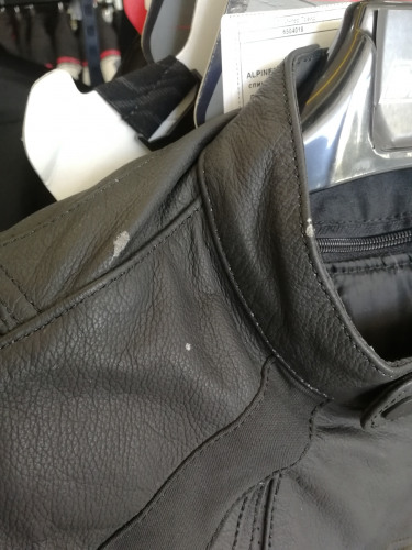 MCP Мотокуртка кожаная спортивная Aragon AIR (Отслоения, потёртости кожи)