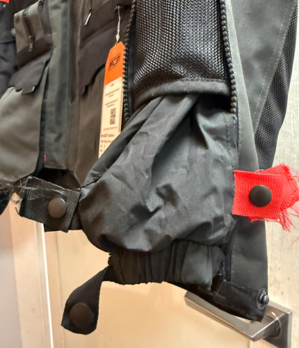 MCP Мотокуртка мужская Radiator Men Jacket (оторвано крепление подкладки на левом рукаве)
