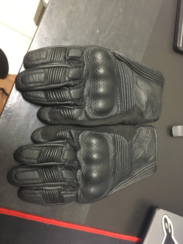 ALPINESTARS Мотоперчатки кожаные MUSTANG V2 GLOVES (Разошелся шов на левой перчатке)