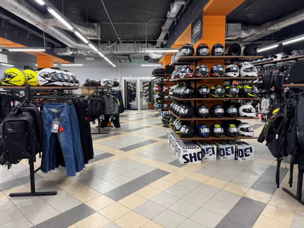 Мотосалон Байк Ленд рядом с Дмитровским шоссе в Москве