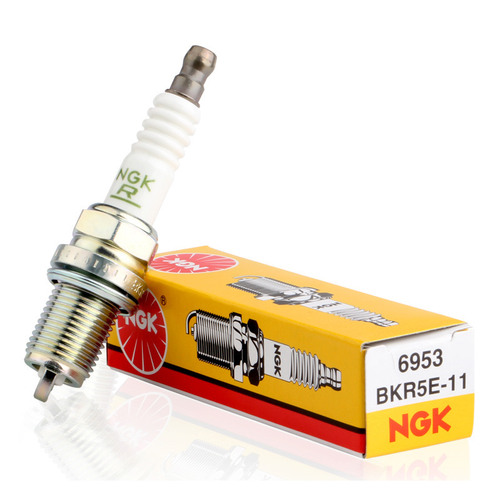 NGK BKR5E-11 055 свеча зажигания 
