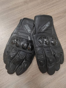 MCP Мотоперчатки Spyder (разрыв материала вдоль шва на ладонях)