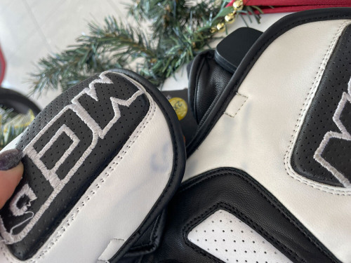 MCP Мотоперчатки спортивные Prime (Потемнение материала на белых сегментах)