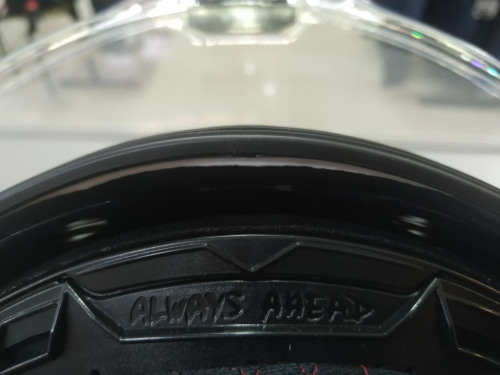 LS2 Мотошлем FF811 VECTOR II SOLID (отклеился уплотнитель в верхней части визора)