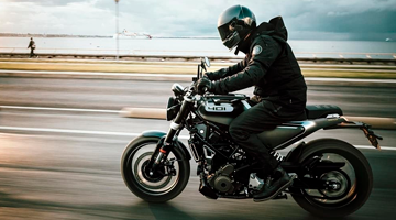 Мотоцикл Husqvarna Svartpilen 401 ABS B.D. 2022