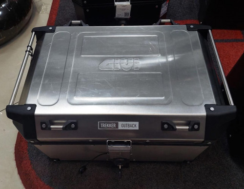 GIVI Кофр MONOKEY 58 л.(Потертости на крышке)