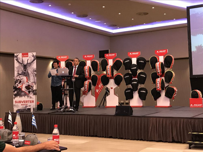 Байк Ленд – эксклюзивный дистрибьютор мотошлемов LS2