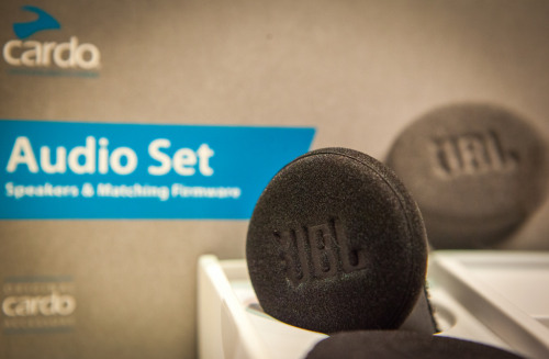 5 причин купить комплект аудиодинамиков Cardo 45mm JBL