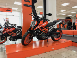 Обзор KTM 390 Duke 2017 года: Фото, детали, отличия от предшественника