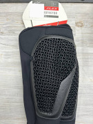 ALPINESTARS Защита колена  BIONIC FLEX KNEE PROTECTOR (Разошелся шов на левом наколеннике)