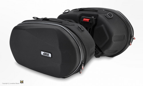 GIVI Сумки жесткие боковые EASYLOCK 25л. 