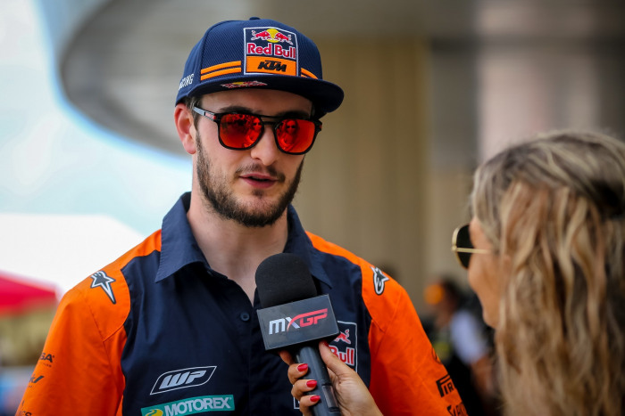 Джеффри Хёрлингс возвращается на этапе в Орлёнке