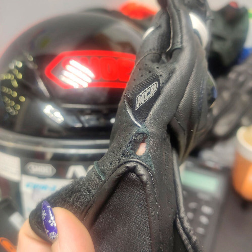 MCP Мотоперчатки Spyder (дырка у большого пальца)