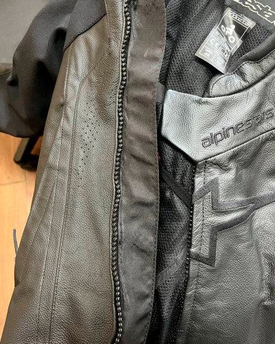 ALPINESTARS Мотокуртка кожаная FASTER V2 LEATHER JACKET (Повреждение внутренней поверхности)