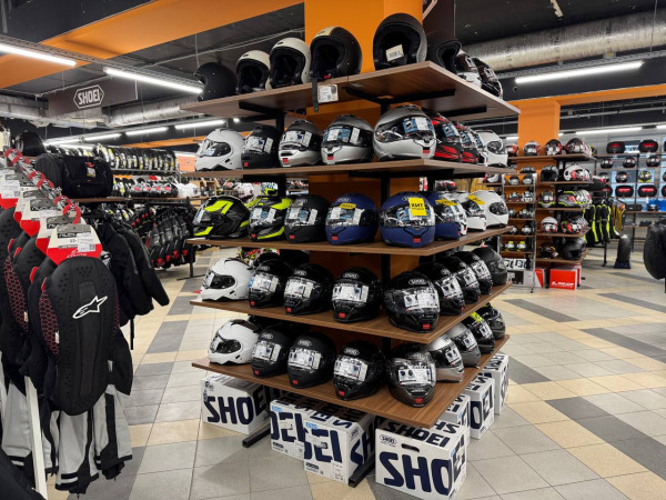 Мотосалон Байк Ленд рядом с Дмитровским шоссе в Москве