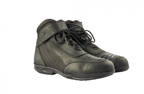 Короткий туризм: Туристические боты MCP Lyon Leather